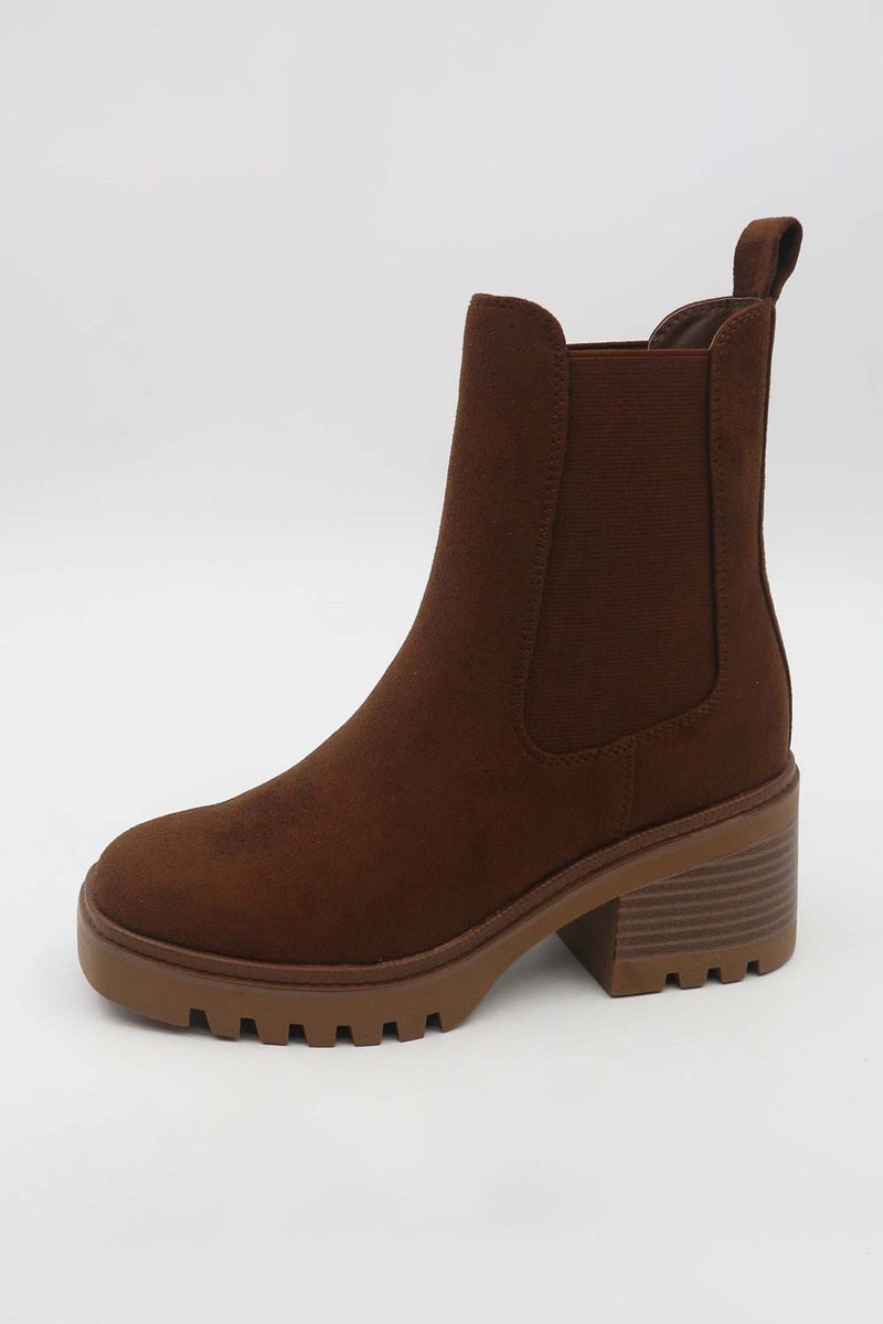 Lug Sole Chelsea Boot - KC Outfitter