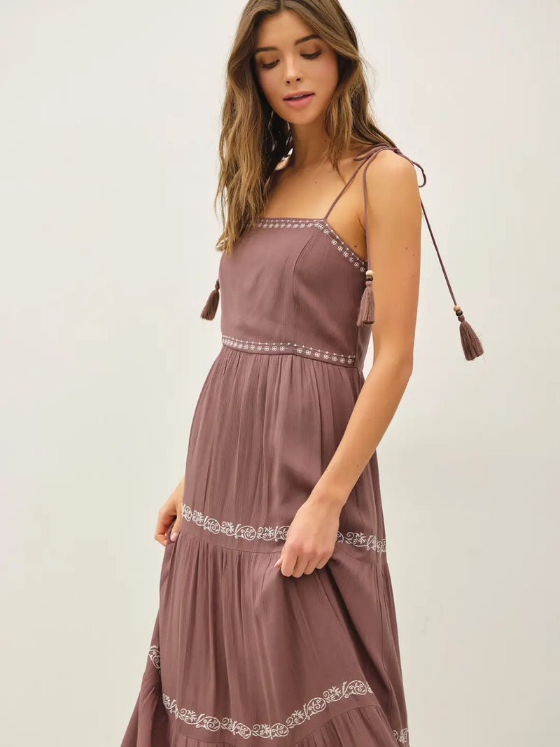 Embroidery Detail Tiered Maxi Sundress - KC Outfitter