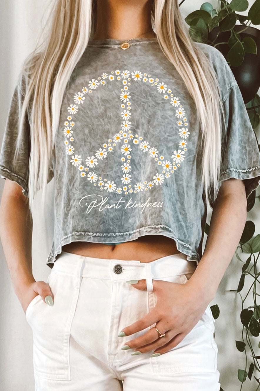 Flower Peace Cropped Tee - KC Outfitter