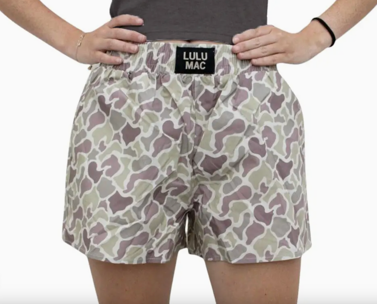 LULU Mac- Light Camo Shorts