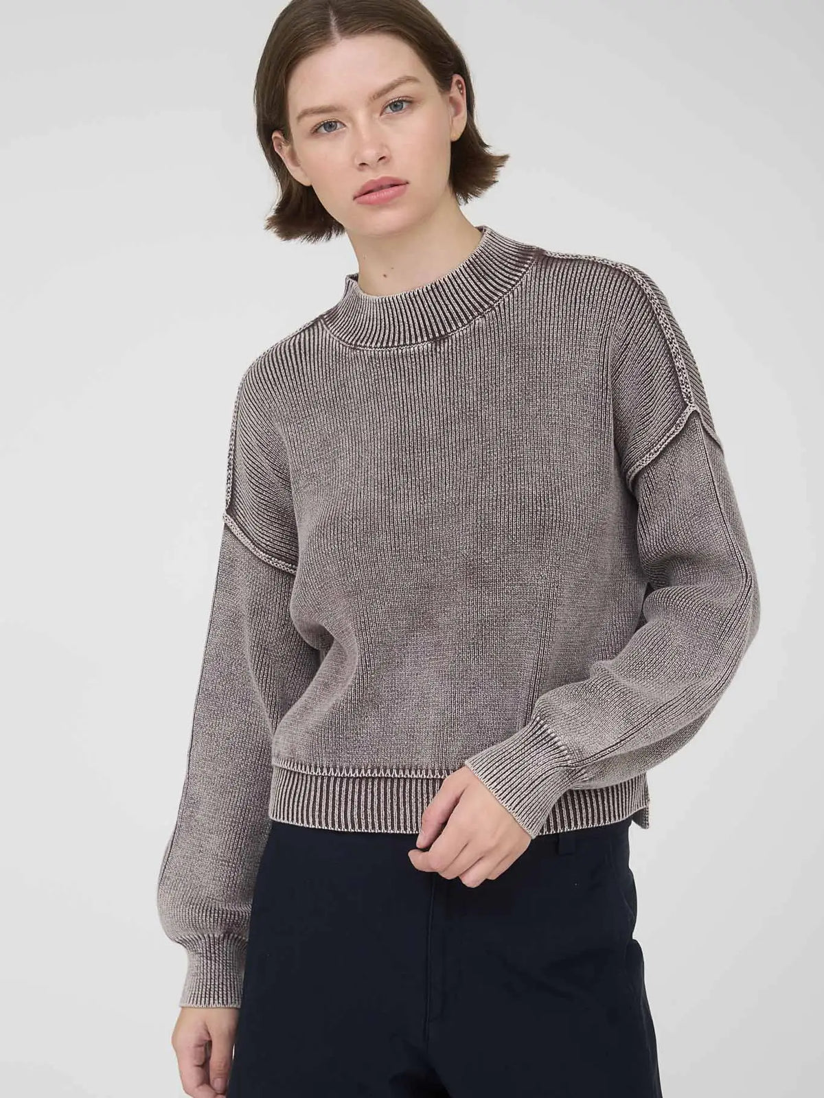 Mock Neck Sweat Shirt