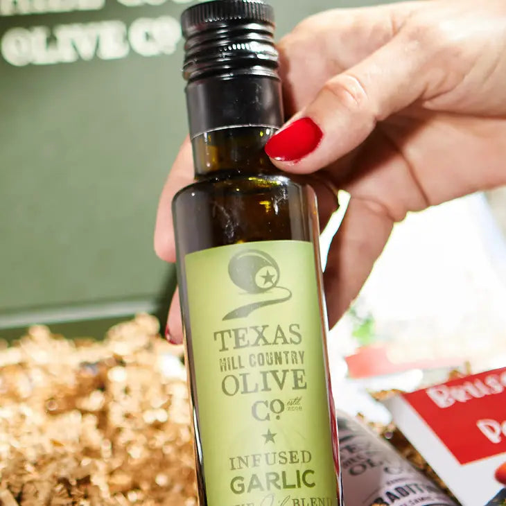 Infused Garlic Olive Oil - KC Outfitter